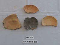 鎌倉時代　南雨落溝出土土器